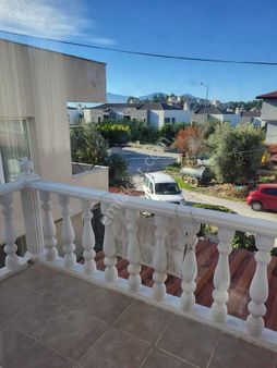 Kadınlar Denizin De Yari Triplex 4+1 Villa