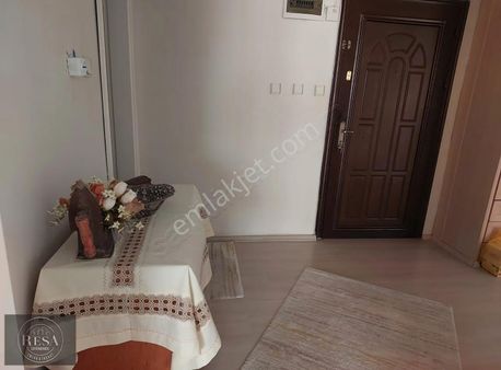 Resa Gayrimenkul'den Beşyol Merkez'de Satılık Daire