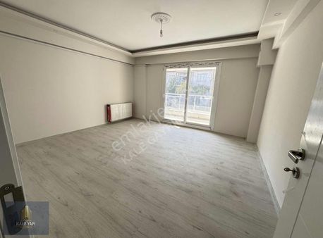 Kale Gayrimenkul Den Satılık 2+1 Kapalı Mutfak Daire