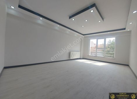 Kaplan Gayrimenkul’den Çamlıca Mah. Ulusal Egemenlik Cad Yakını 3+1 125 M² Satılık Daire