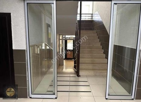 İldem 1 T.durağı Yanı Ara Kat Temiz İldem C Dairesi