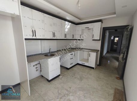 Demirel Mahallesi Satılık 2+1 93m² Daire