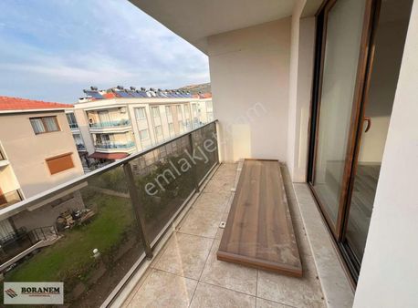 Yeni Foça Merkeze Yakın Krediye Uygun 3+1 Satılık Yazlık