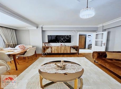 Şık Dekorlu Masrafsız Geniş Ailelere Özel Yüksek Kira Garantili!