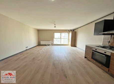 Eylül Yapıdan Güvenlikli Site İçi Cadde Üzerinde Fırsat Daire !!