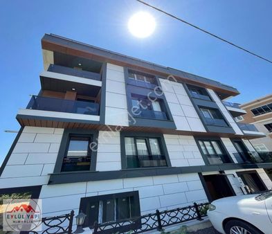 Eylül Yapı'dan Gürpınar'da Sıfır 2+1 %30 Peşinatla Acil Satılık!