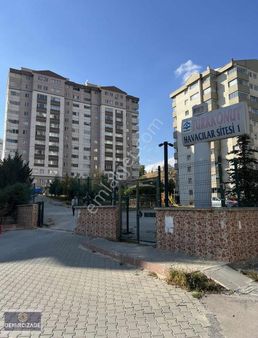 Demircizadem'den Geniş Göl Manzaralı 3+1 Satılık Daire