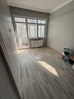 Esenler Kadın Dogum Hastanesinin Arka