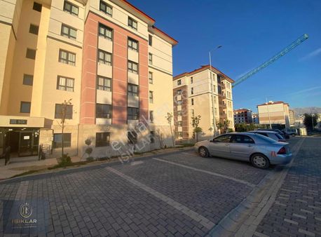 Enes Işık 'tan Yakınca Toki De Kiralık Daire