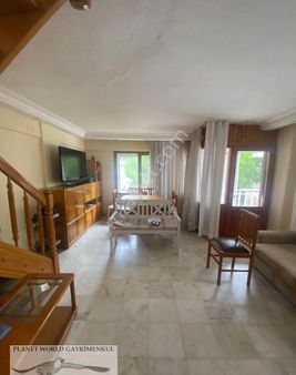 Planet’ten Havuzlu Sitede Teraslı Satılık 3+1 Sahile Çok Yakın Daire