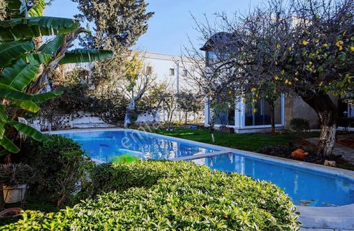 Ortakent Yahşi'nin Eşsiz Konumunda Bakımlı Üst Kat Daire!