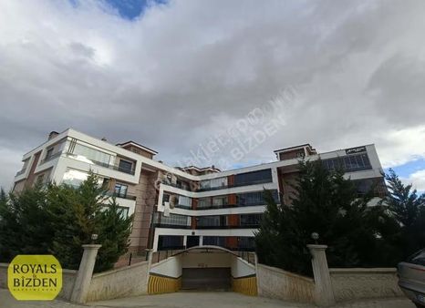 Selçuklu Mete Konakları Yakını Site İçi Satılık Arakat 3+1 Daire