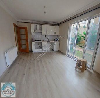 Metroya Adım Mesafesinde Site İçi 1+1