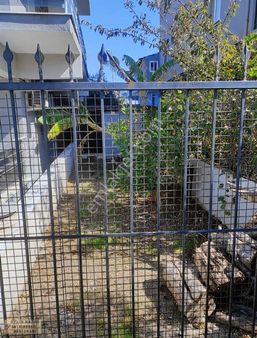 Urla'da Satılık Kupon Dükkan