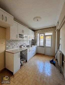 Detay Emlak'tan İhsaniye'de 2+1 Kiralık Daire