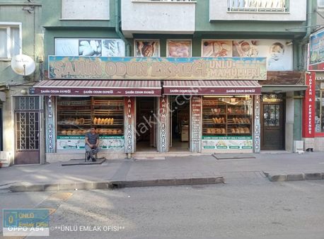 Ünlü Emlaktan Şehir Merkezi Hareketli Lokasyonda Satılık İşyeri