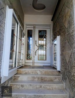 Gaziemir'de 160 M2 3+1 Teraslı Dubleks Daire