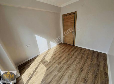 Kartepe Kent Meydanında Kiralık 2+1 Ara Kat Daire Asansörlü