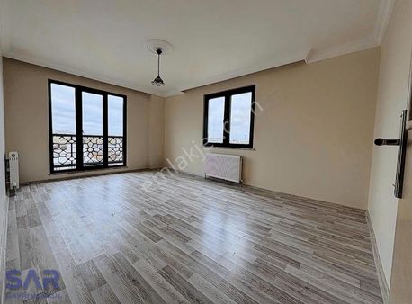 4 Yıllık Site İçerisinde Satılık 2+1 Daire !