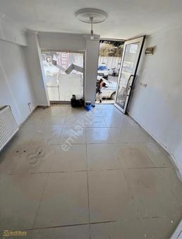Seçil Bora'dan Merkez'de Kiralık Dükkan
