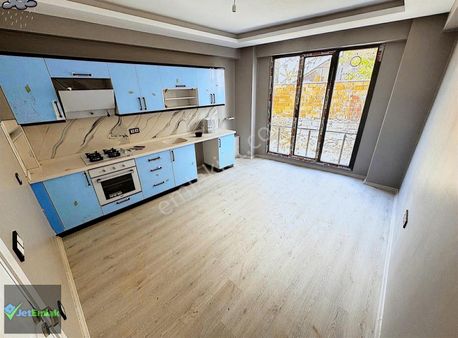 Jet'ten Haftanın Fırsatı Zeytinlide Sıfır Kelepir Fiyata 1+1