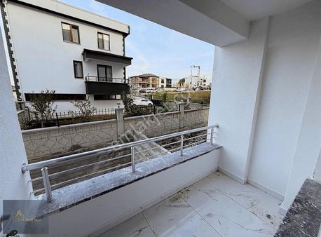 Yıldırım Emlak Bafra Mevlana Mah Yerden Isıtma 3+1 Daire