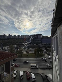 Satılık 75.yıl Mah Vega Avm Karşısı 1+1 Teras Daire