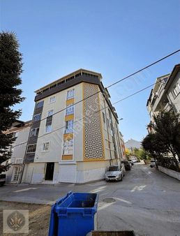 Bozüyük Çarşı Menekşe Sokak 3+1 Kapalı Otapark 140 M2