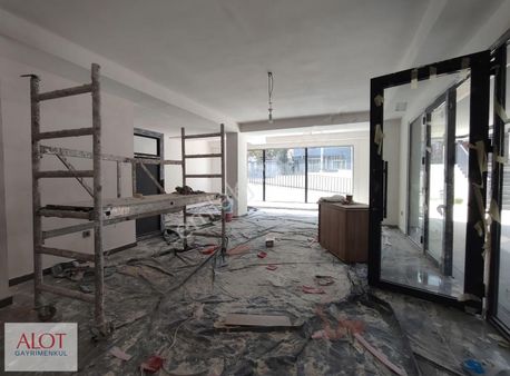 Cadde Üzeri Kiralık Dükkan & Mağaza