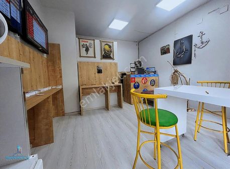 Beyazevler Mah.kaktüs Cafe Yakını 23 M2 Yatırımlık Satılıkişyeri