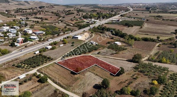 Karacaoba Mahallesinde 2800 M2 Satılık Tarla