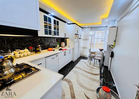 ▄zara▄akşemsettin Mh 1080cd Üzeri Arakat İskanlı/asansörlü Daire