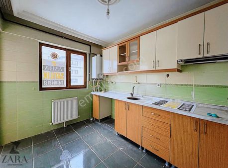 ▄zara▄neşet Ertaş Cd Üzeri Uygun Fiyatlı Ara Kat 3+1 125m² Daire