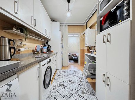 ▄zara▄şht.suat Aloğlu Ortaokulu Yakını Katta 3+1 İskanlı Daire.!