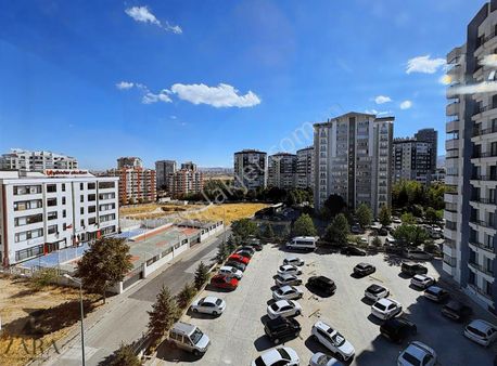 ▄zara▄sultan Fatih Cd Üzeri.! 7/24 Güvenlikli Sitede 135m² Daire