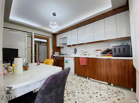 ▄tek Yetkili Zara'dan▄iskanlı^asansörlü^ara Kat 3+1 130m² Daire