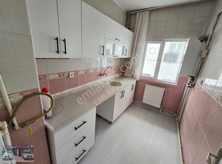 Etimesgut Çarşı Yanı 3+1 Ara Kat Ön Cephe Yüksek Giriş