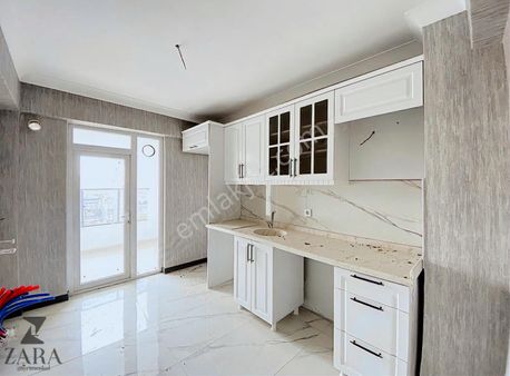▄zara▄akşamsettin Mh 928 Cd Üzeri 1.kat Konumlu Sıfır 3+1 Daire