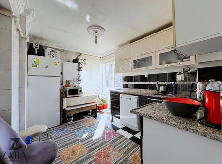 ▄zara▄şehitler Cd.üzeri Kapalı Teraslı 3+1 140m² Ön Cephe Dublex