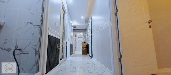 Yeni Bina'da 3+1 Ara Kat Namık Kemal Mah.