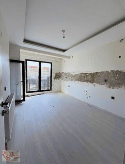 İpek Taksi Yanında 3+1 Geniş Lüks Daireler Kredi Limit Yok