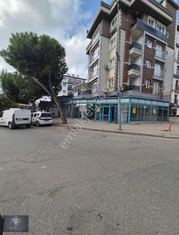 Kartal Orhantepe De Bankalar Caddesinin En Güzel Dükkanı