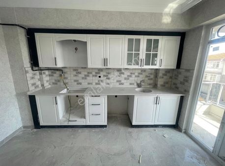 Kulaç Emlaktan Satılık Sıfır Daire 3+1 Yerden Isıtmalı