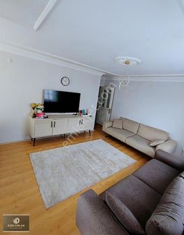 Güzelyalı Mah Balkonlu Geniş Merkezi Konumda Arakat 3+1 Daire