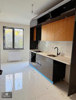 Kaynarcada Merkezi Konumda Lüx Satılık 2+1 Daire