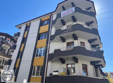 Demirland'dan Satılık Cumhuriyet Mahallesinde 3+1 Daire