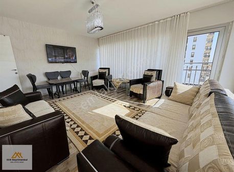 Ecg'den Pursaklar Saray Protokol Yolunda Sitede Eşyalı 1+1 Daire