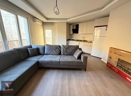 7/24 Güvenlikli Sıfır, Hastaneye Komşu , Ful Eşyalı 1+1 Kiralık