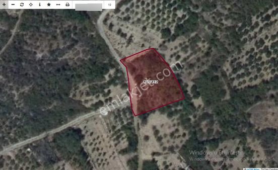 Meram Karadiğin'de Satılık Müstakil Bahçe