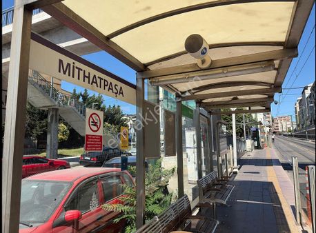 Zeytinburnu Tramvaya Çok Yakın 2+1 Sıfır Binada Asansörlü Daire